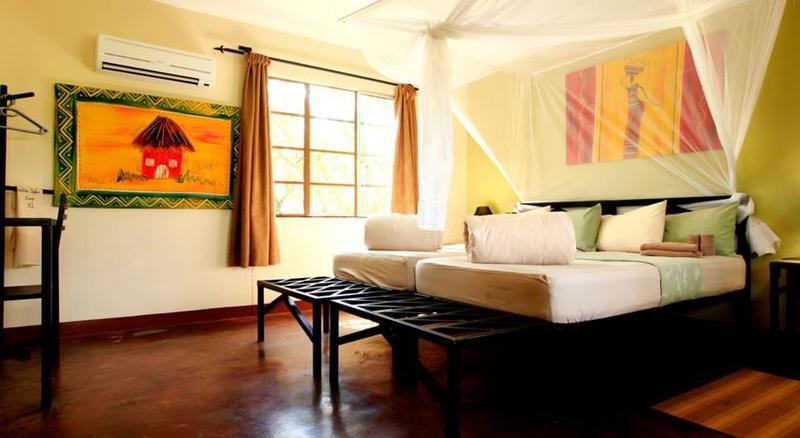 Gondwana Etosha Safari Camp Villa Okaukuejo Exterior photo